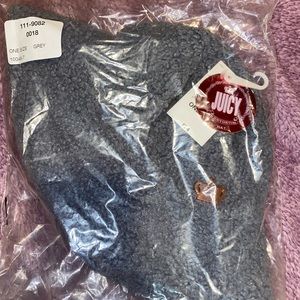 JUICY Couture Sherpa Bucket hat